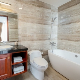 Sunny Ocean Hotel & Spa 