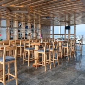 Sunny Ocean Hotel & Spa 