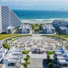 The Empyrean Cam Ranh Beach Resort