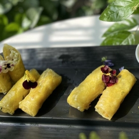 Nhà hàng Tính Không Chay