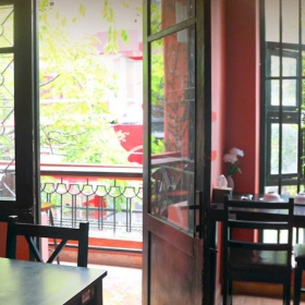 Nhà hàng Tính Không Chay