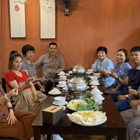 Nhà hàng Tính Không Chay