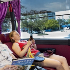 CÔNG TY CP VẬN TẢI VÀ DU LỊCH XANH