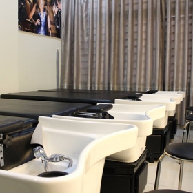 Linh Moon Hair Salon