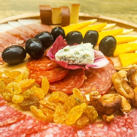 De L'amour Bistro & Cafe