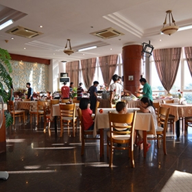 Khách sạn Spring Vũng Tàu