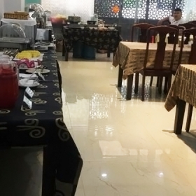 Khách sạn Homey 3 sao 