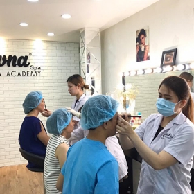 Mona Beauty & Academy