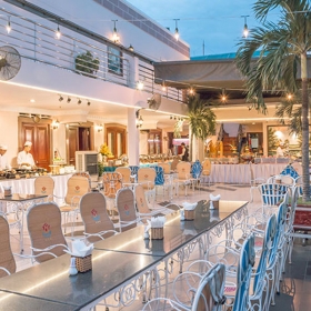 KHÁCH SẠN HƯƠNG SEN