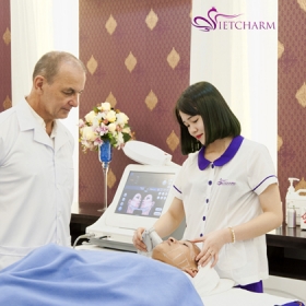 Thẩm mỹ viện VietCharm