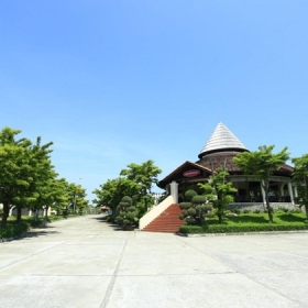 Tropical Beach Hoi An Resort