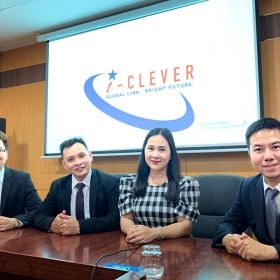 Trung tâm Ngoại Ngữ i-Clever