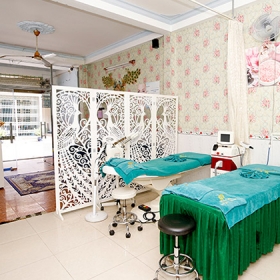 Thẩm Mỹ Ngọc Tiên