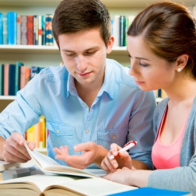 Trung tâm Practical English VN