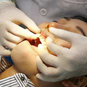 Nha khoa Việt Hàn 4