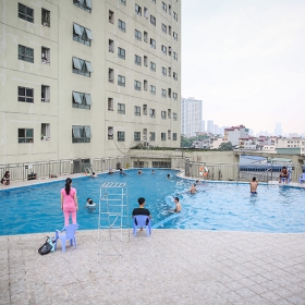 Bể bơi Sông Nhuệ Sails Tower