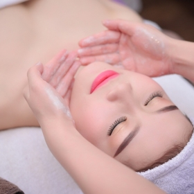 Viện Thẩm Mỹ Lets Beauty