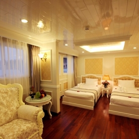 Signature Ha Long Cruise