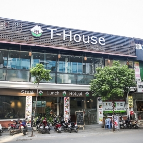 Nhà hàng T - House