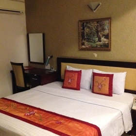 Khách sạn Viet Grand King Town Nha Trang 3 sao