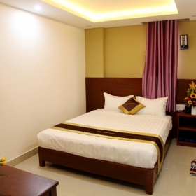 Khách sạn Ánh Vinh