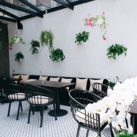 Mapa Wine Bar & Grill Restaurant