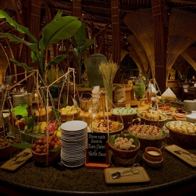 Naman Retreat Resort 5 sao