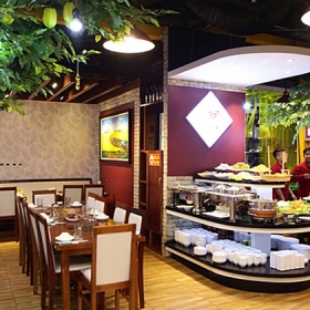 Trúc Quyên Lầu Quán - Vincom Phạm Văn Đồng