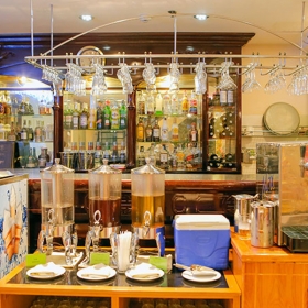 KHÁCH SẠN HƯƠNG SEN