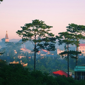 Du lịch Bốn Bạn