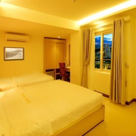 Khách sạn Ruby Nha Trang