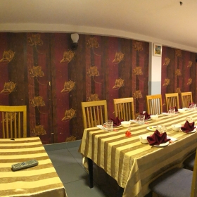 Nhà hàng Red House Q3