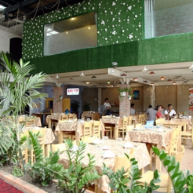 Nhà hàng Những Chàng Trai