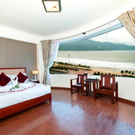 Beautiful Beach Hotel