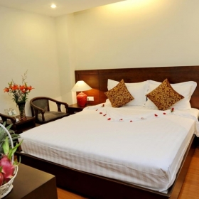 Khách sạn Hà Nội Golden 3 sao