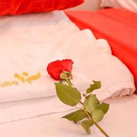 Jolie Beauty & Clinic