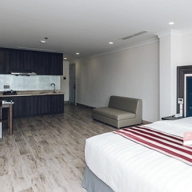 Khách sạn Seven Seas tiêu chuẩn 3 sao