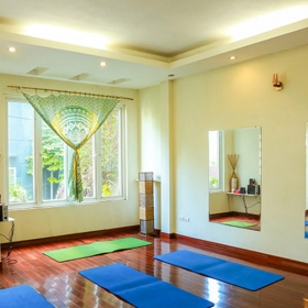 Moon Yoga Studio Hanoi 