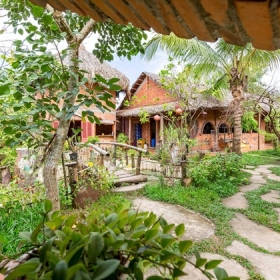 Nhà hàng Bách Phú An