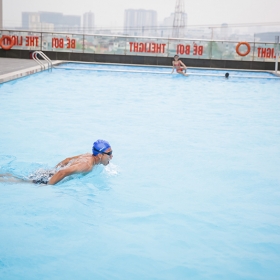 Bể bơi cao cấp ngoài trời The Light