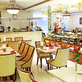 Khách sạn Blue Diamond 3