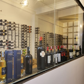 December Restaurant & Winehouse