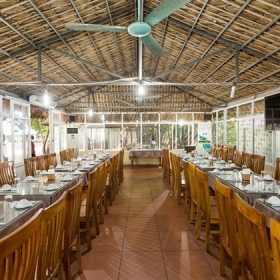 Nhà hàng Tre Bãi Đá