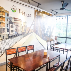 Nhà hàng T - House