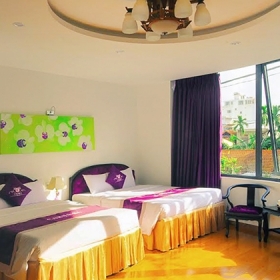 Khách sạn Carnosa Huế 2 sao