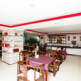 Golf Hotel Quận 7