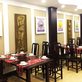 Nhà hàng Tuyết Thanh -  24 Kim Đồng