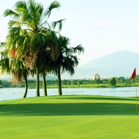 Heron Lake Golf Course & Resort - Áp dụng từ thứ 2 đến thứ 6