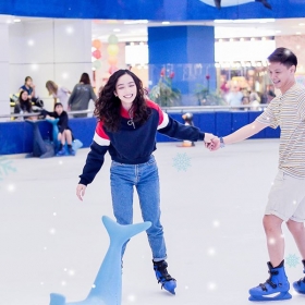 Ice Rink Landmark 81