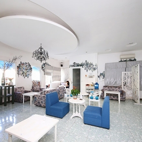 Café Màu Của Gió